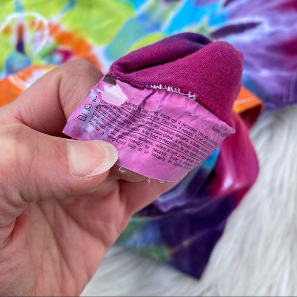 Walt Disney World Mickey tie dye short sleeve shirt medium - Picture 2 of 5